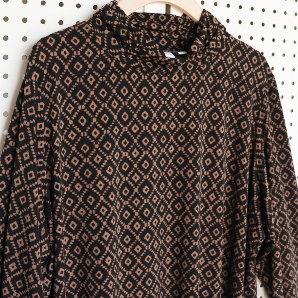 Susan Graver Liquid Knit Ruched Turtleneck Long Sleeve Tunic Top SIZE 2X A269282 - Picture 2 of 10
